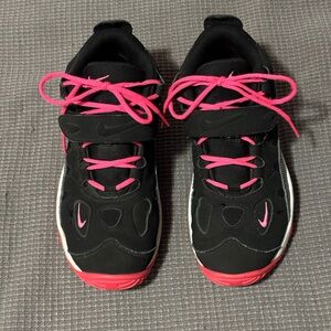 Nike Black and Pink Mesh Sneakers with Modern Design